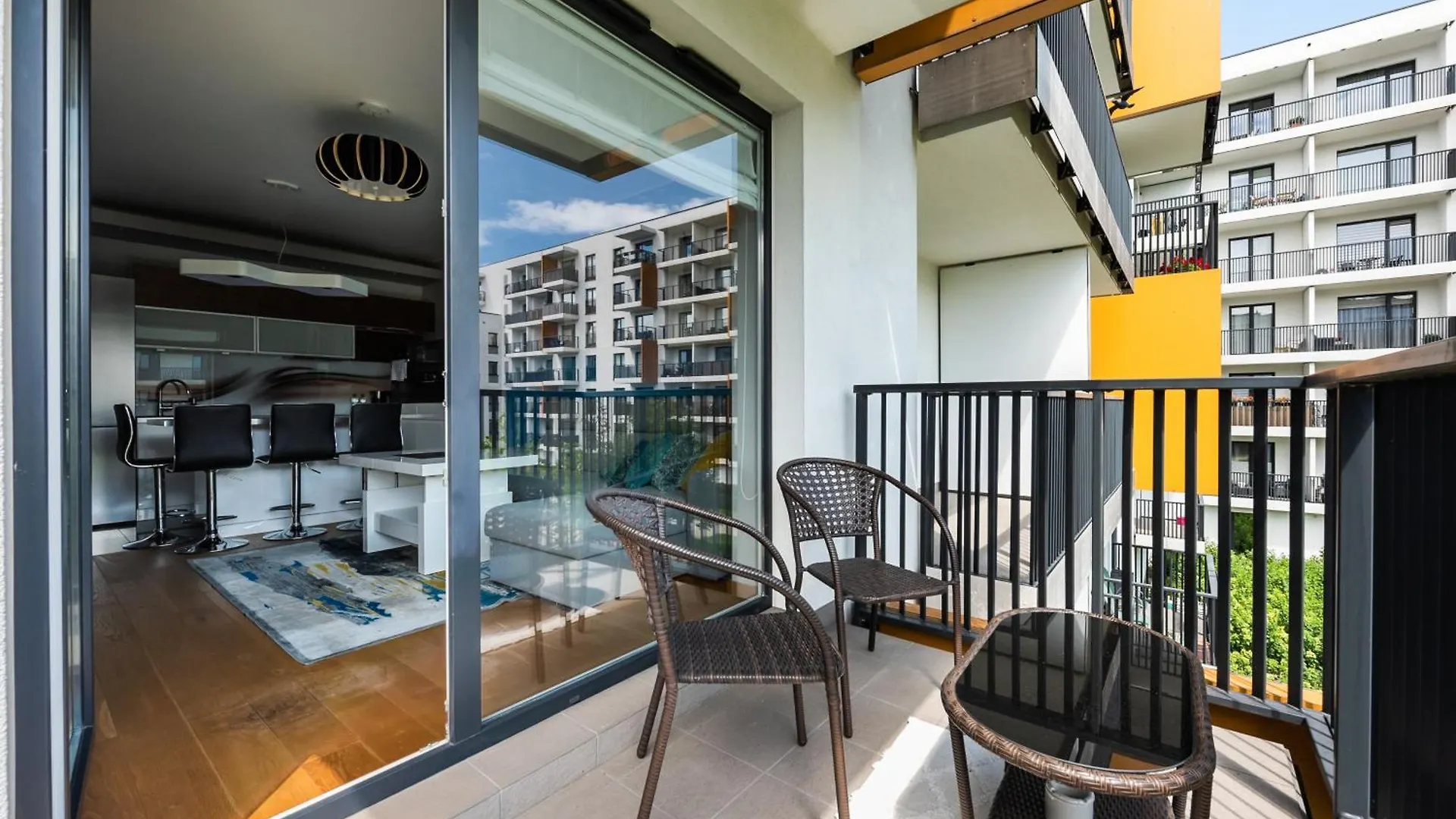 Warszawa Powazki Modern Apartment